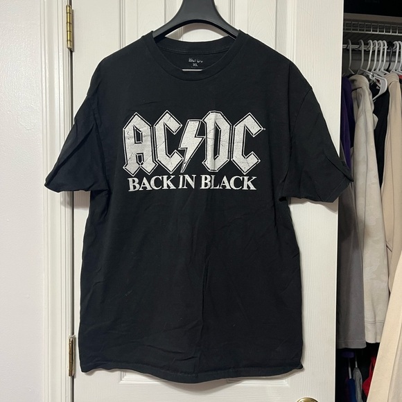 ACDC Tshirt - Picture 1 of 3